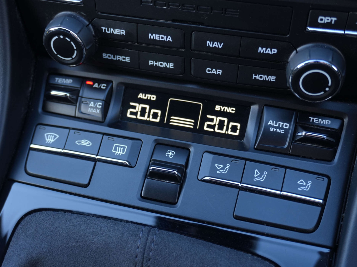 Used Porsche 718 Cayman 2020 for sale - 78053760: Photo 33