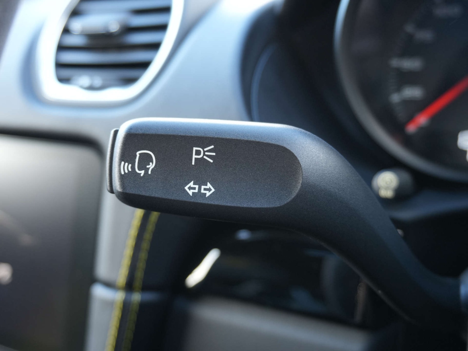 Used Porsche 718 Cayman 2020 for sale - 78053760: Photo 39