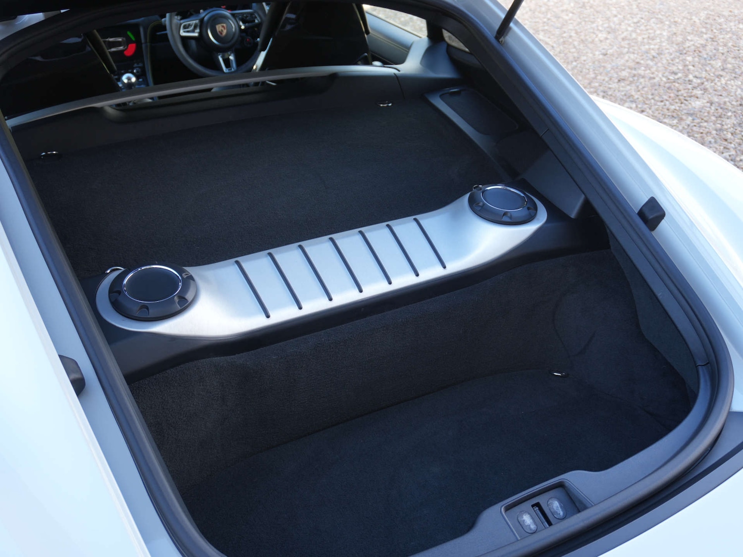 Used Porsche 718 Cayman 2020 for sale - 78053760: Photo 42