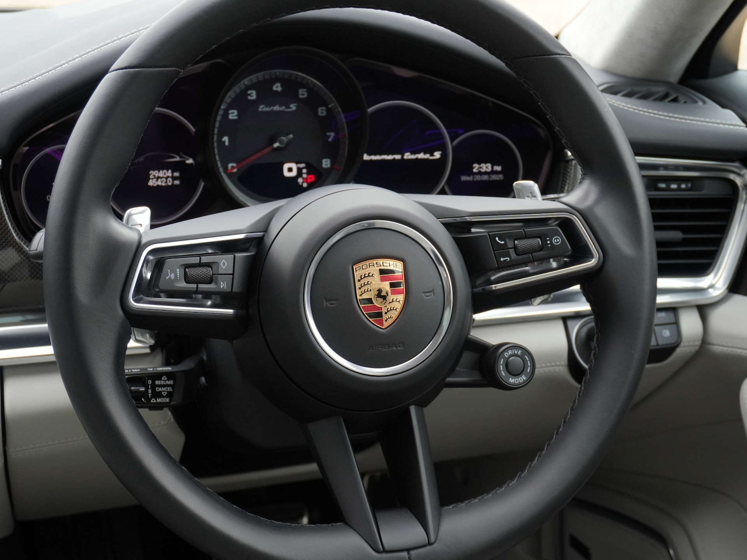 Used Porsche Panamera 2022 for sale - 76642958: Photo 18