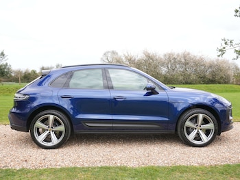 Used Porsche Macan 2022 for sale - 78196820: Photo