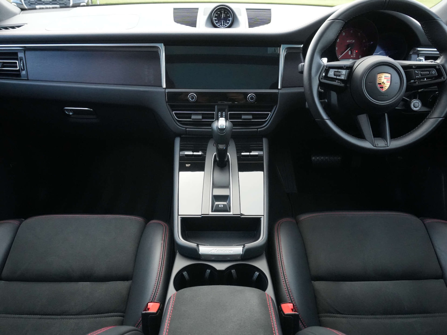 Used Porsche Macan 2022 for sale - 76946117: Photo 15