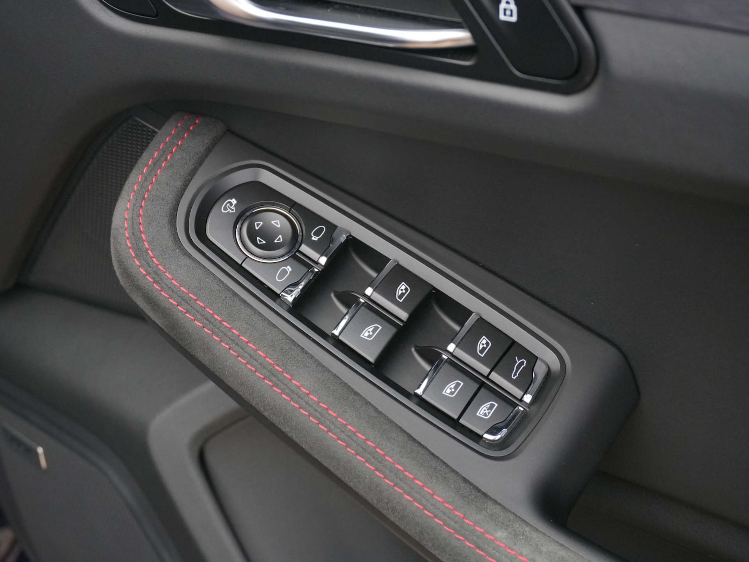 Used Porsche Macan 2022 for sale - 76946117: Photo 23