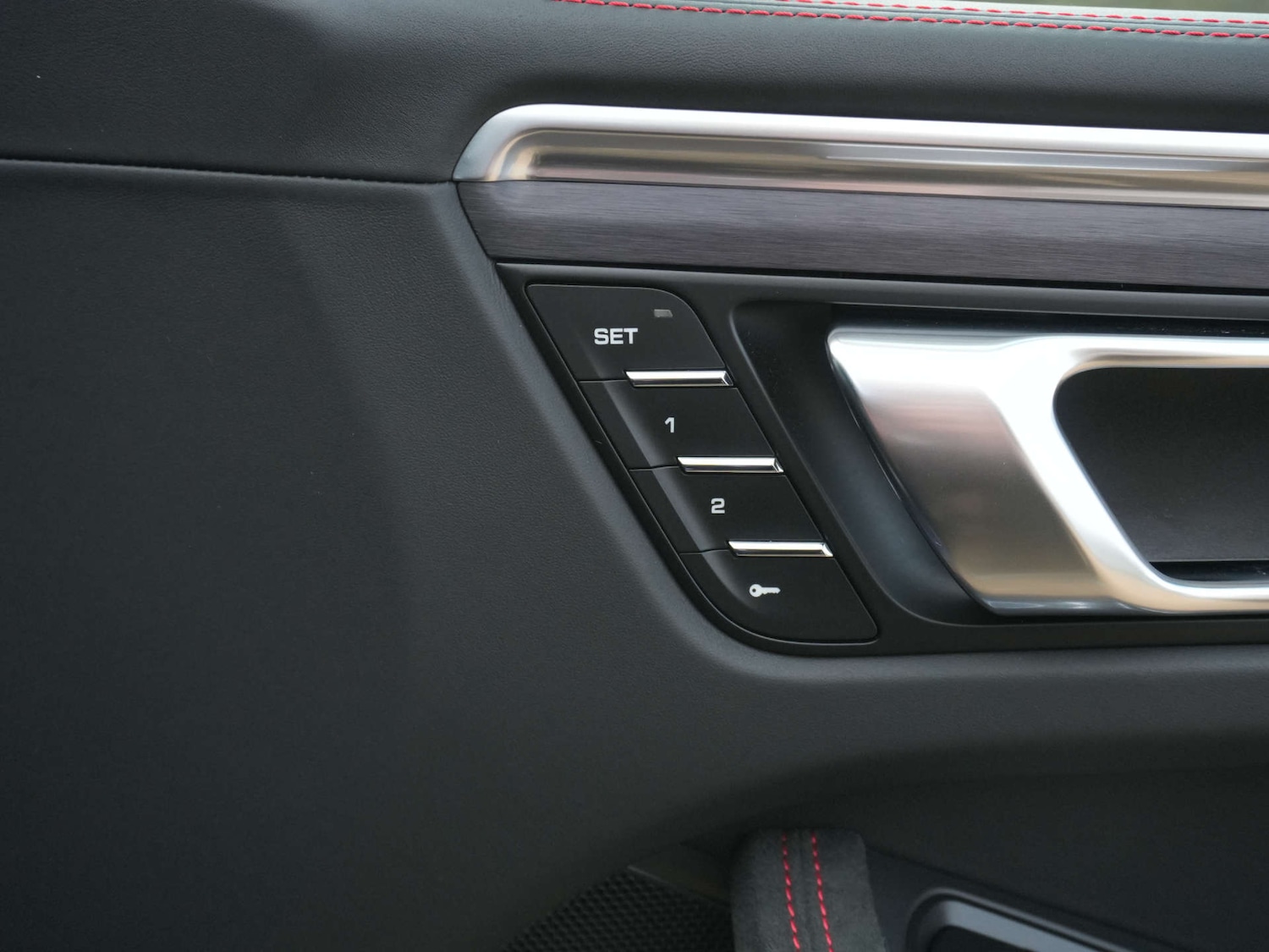 Used Porsche Macan 2022 for sale - 76946117: Photo 24