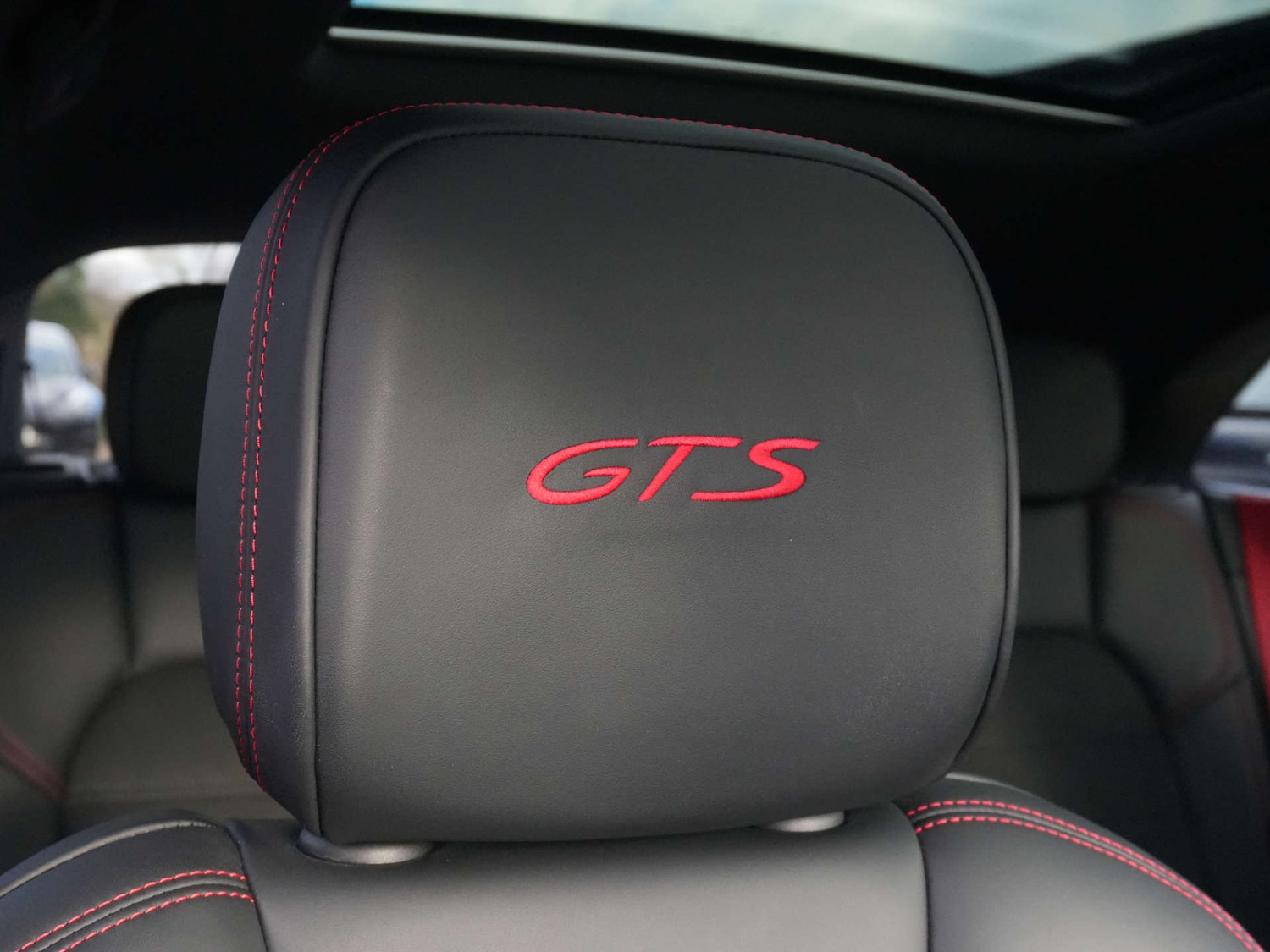 Used Porsche Macan 2022 for sale - 76946117: Photo 26