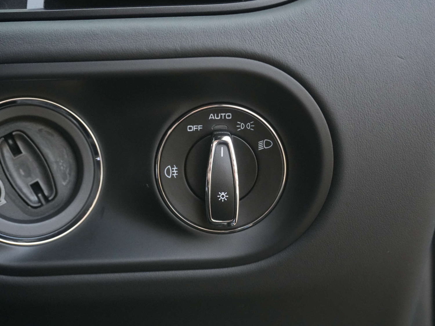 Used Porsche Macan 2022 for sale - 76946117: Photo 27