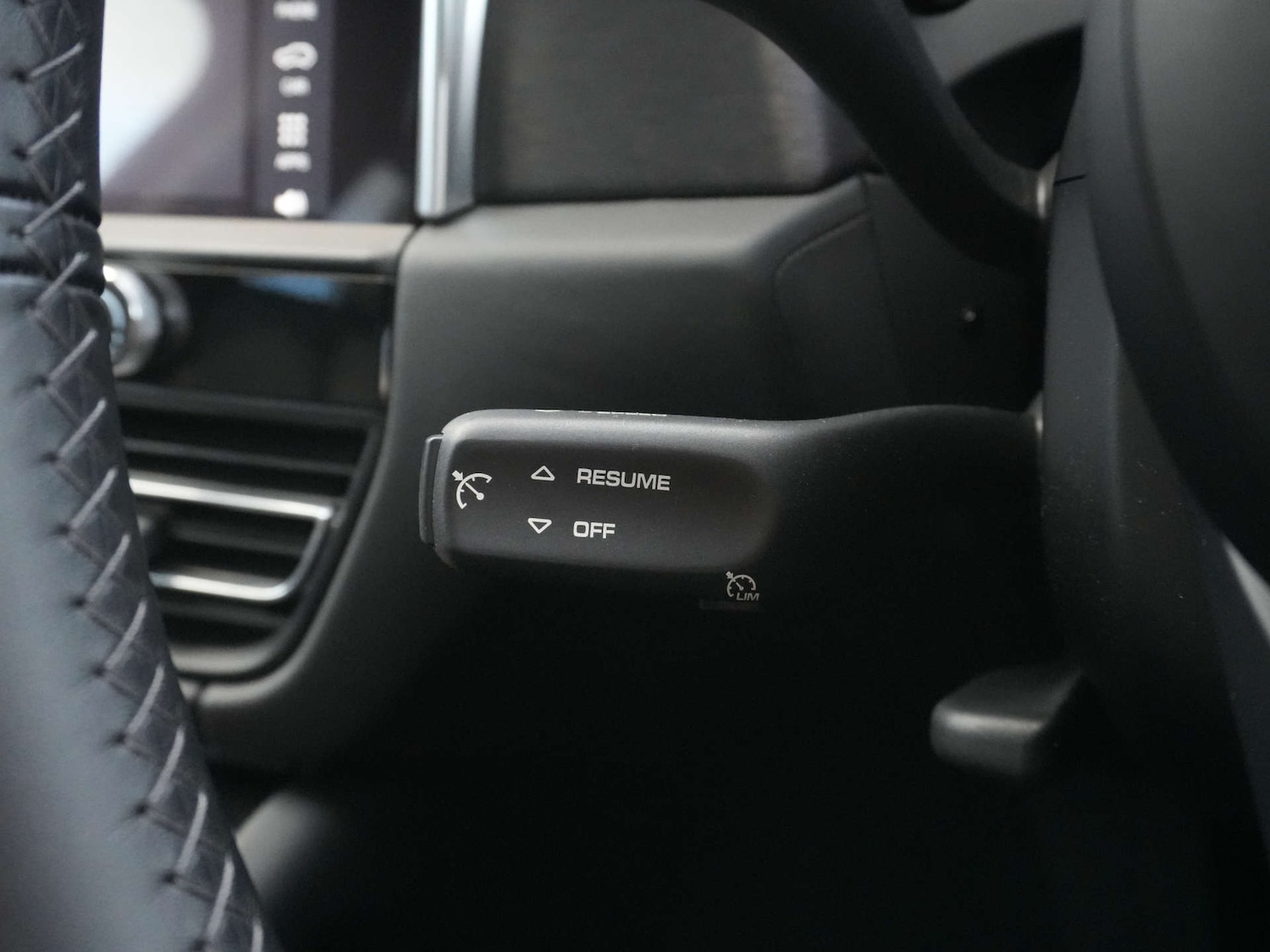 Used Porsche Macan 2022 for sale - 76946117: Photo 32