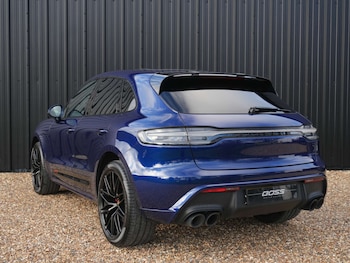 Used Porsche Macan 2022 for sale - 76946117: Photo