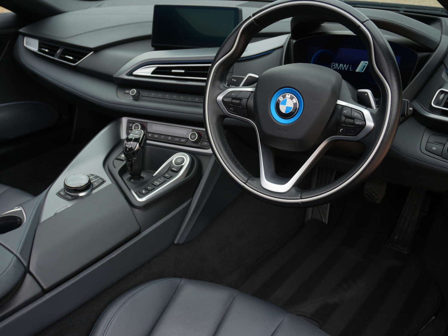 Used BMW i8 2018 for sale - 76642917: Photo 13
