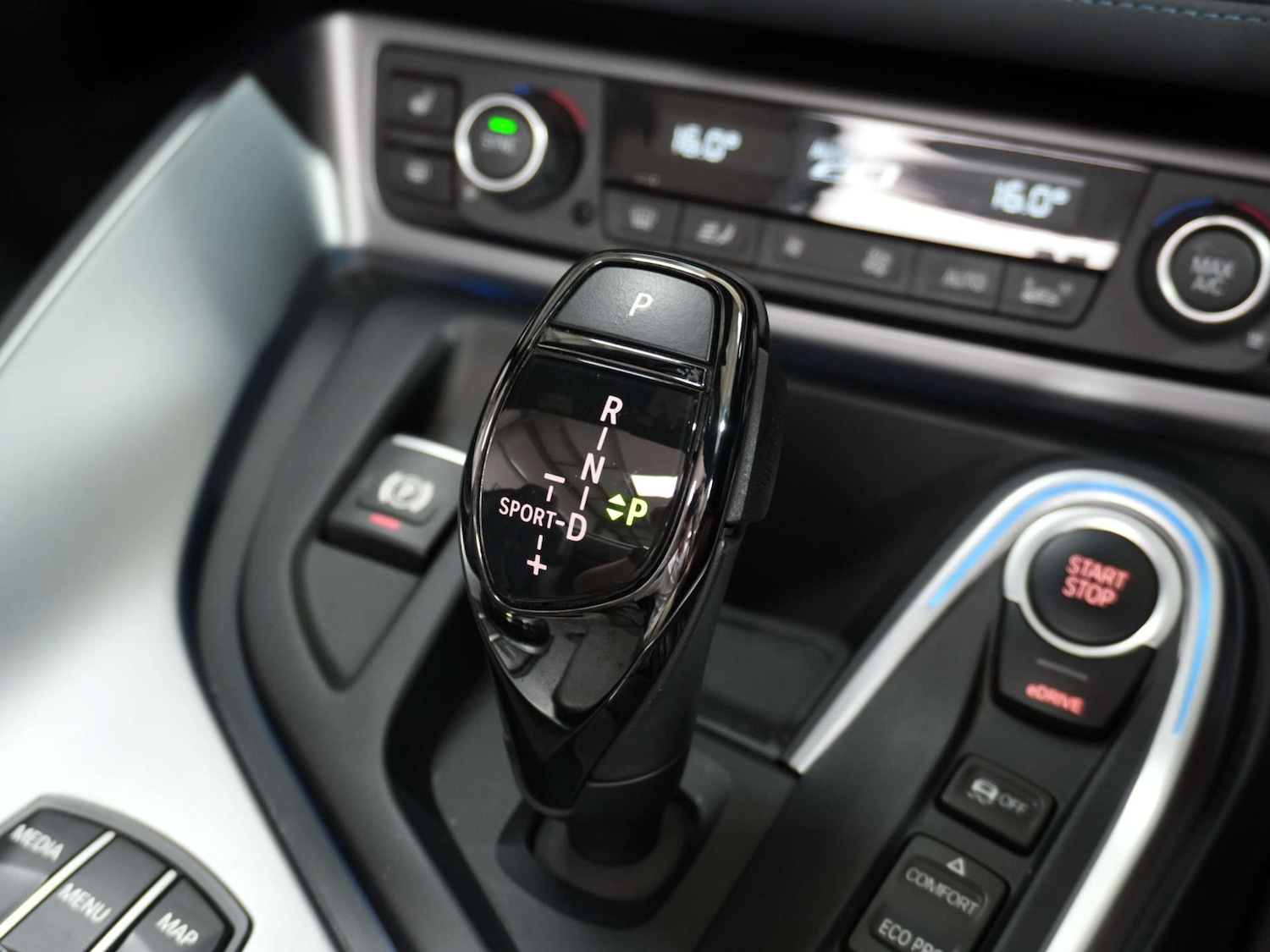 Used BMW i8 2018 for sale - 76642917: Photo 30