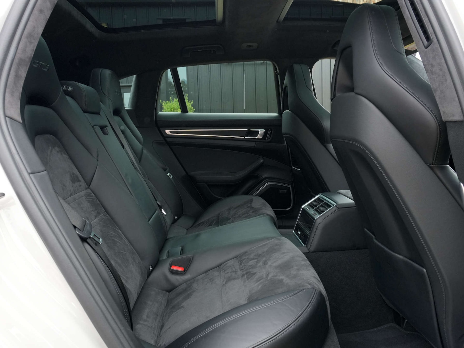 Used Porsche Panamera 2019 for sale - 76642968: Photo 16