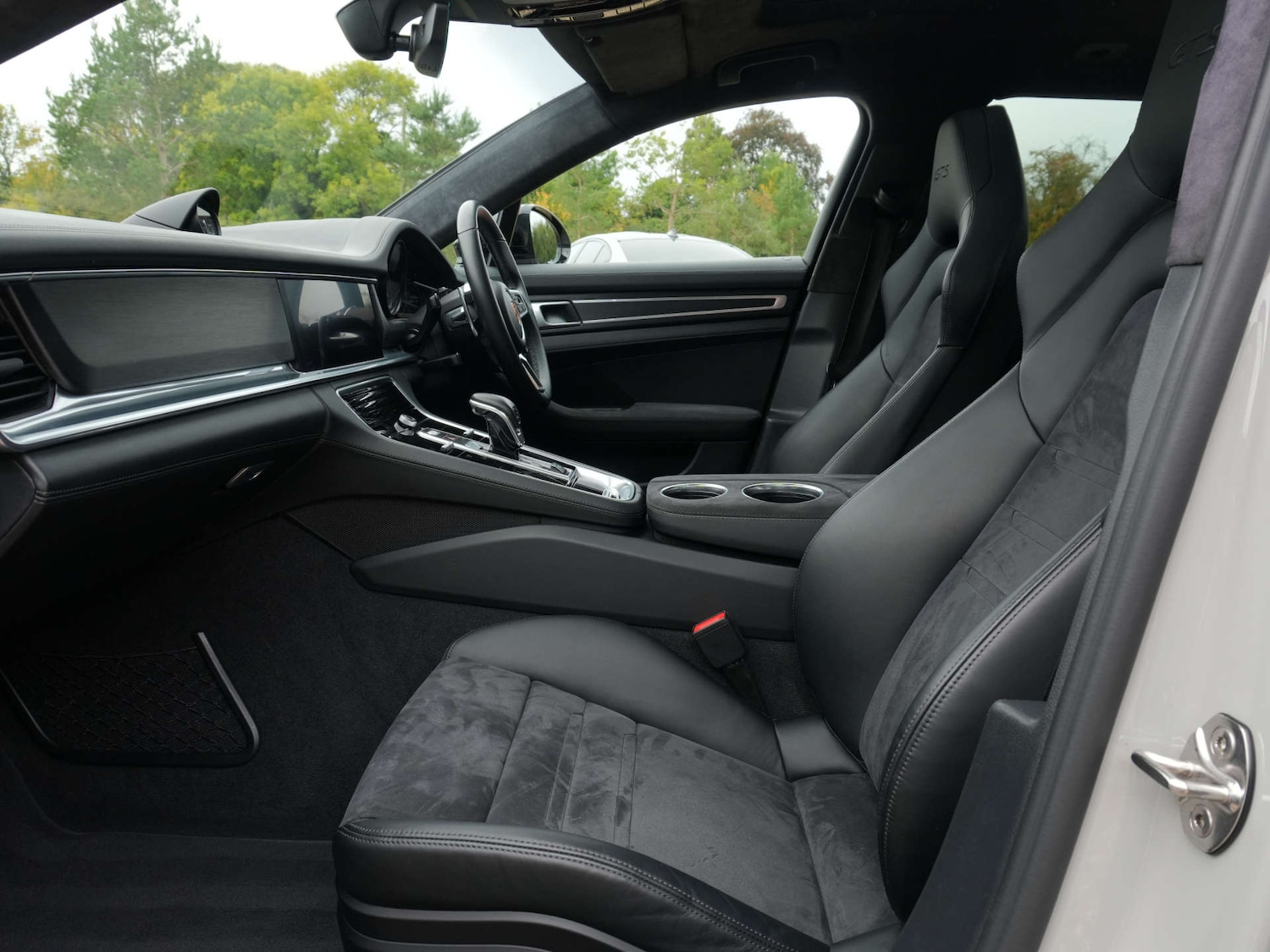 Used Porsche Panamera 2019 for sale - 76642968: Photo 21