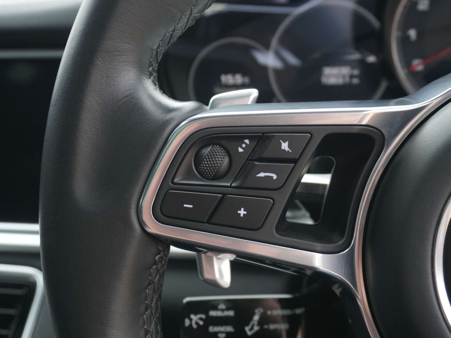 Used Porsche Panamera 2019 for sale - 76642968: Photo 22