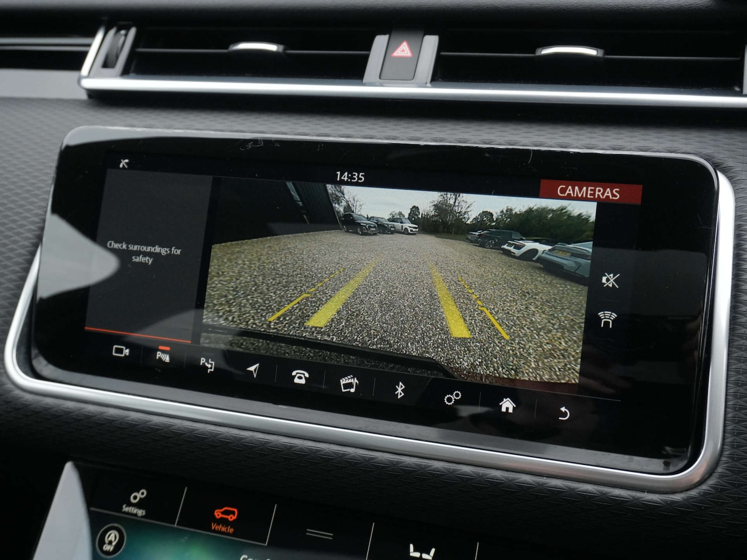 Used Land Rover Range Rover Velar 2020 for sale - 76762571: Photo 31