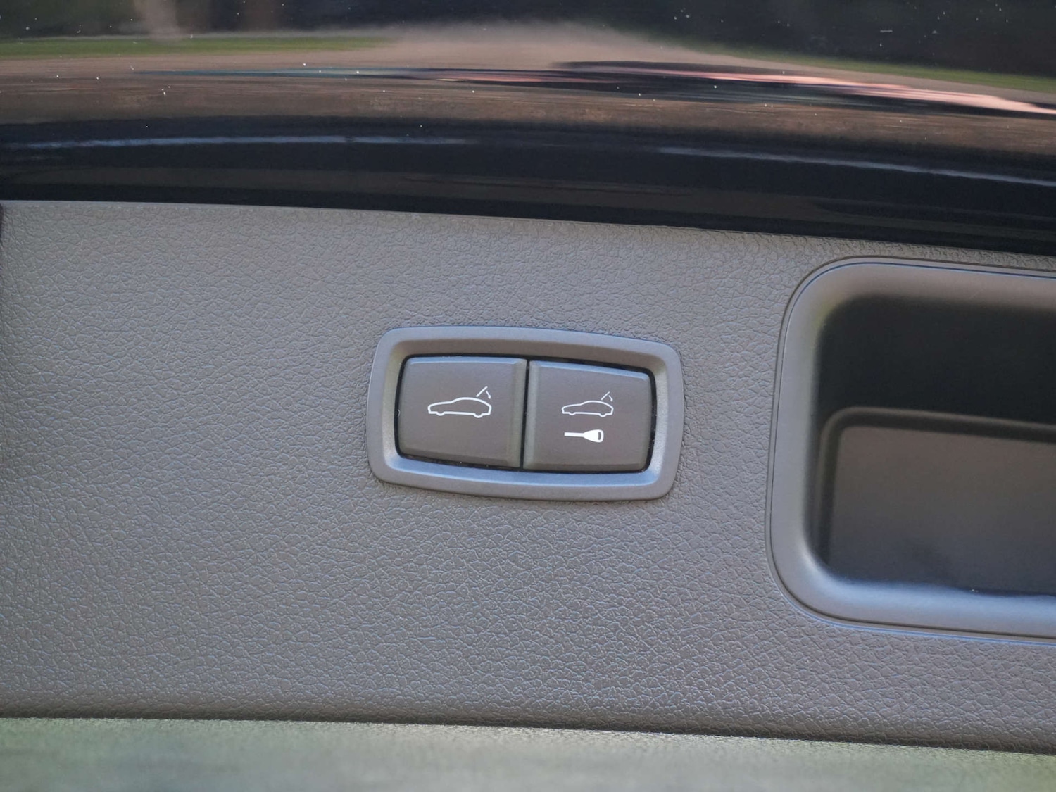 Used Porsche Macan 2017 for sale - 77160642: Photo 44