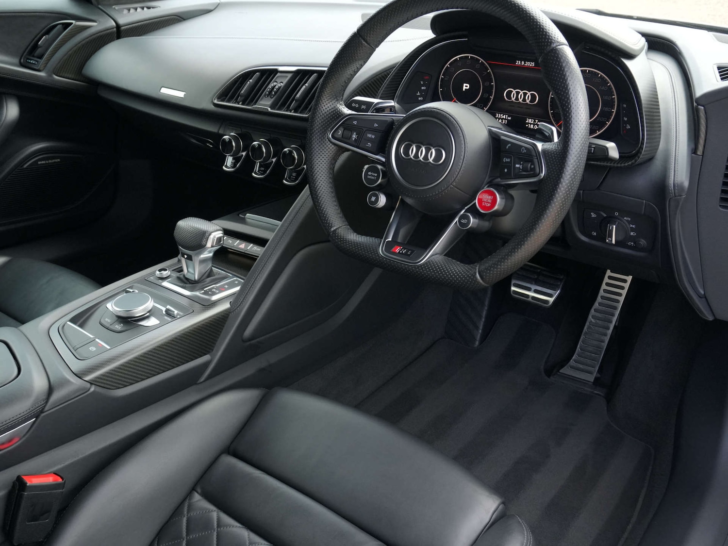 Used Audi R8 2017 for sale - 76642964: Photo 19