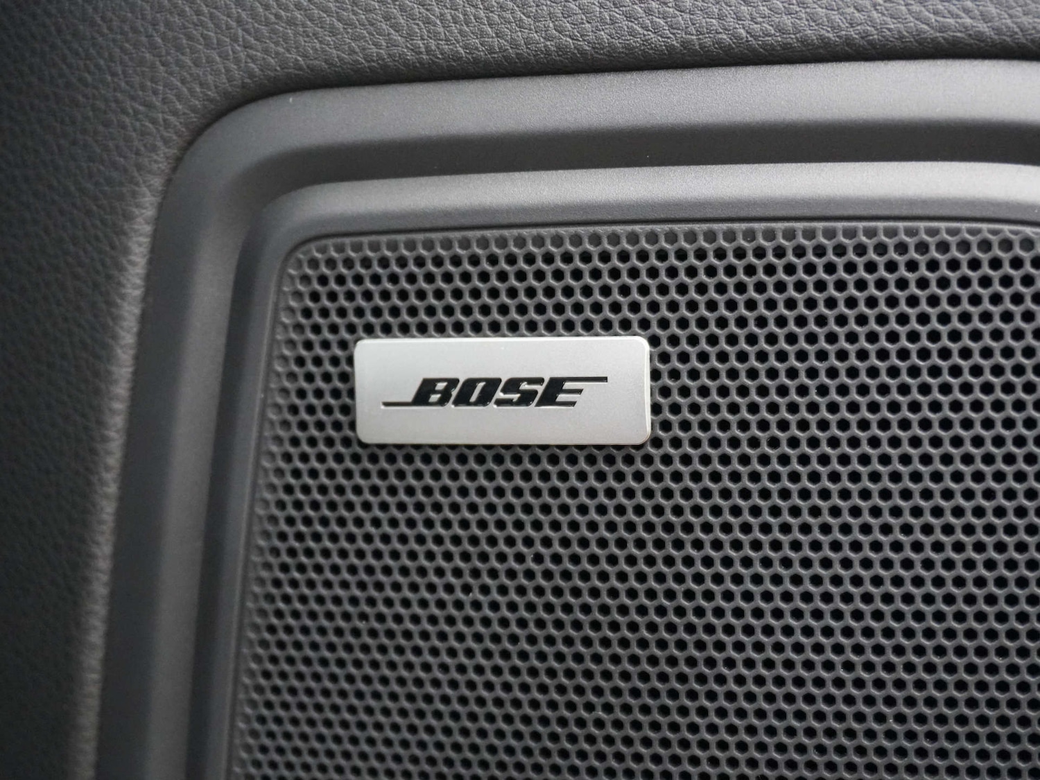 Used Porsche Macan 2020 for sale - 77528074: Photo 24