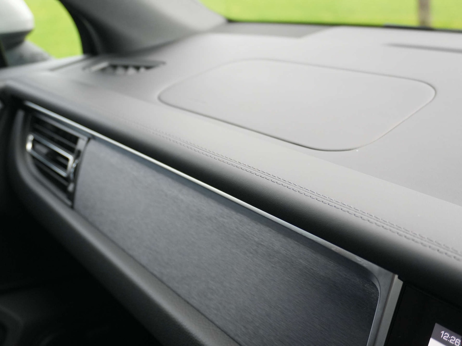 Used Porsche Macan 2020 for sale - 77528074: Photo 43