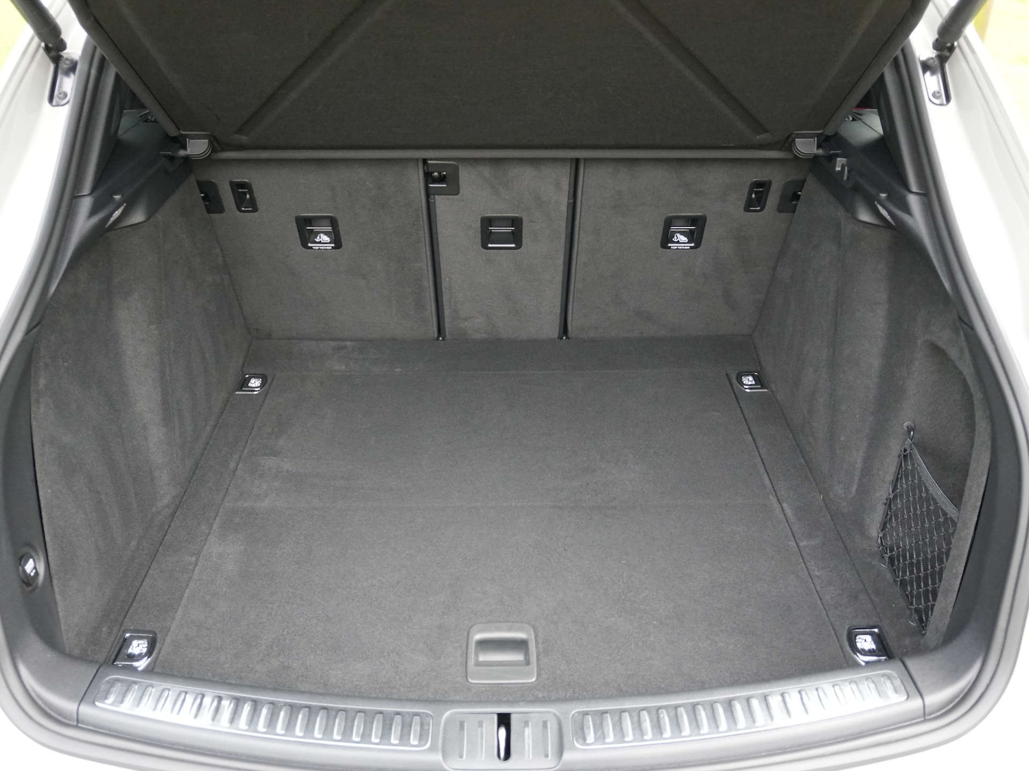 Used Porsche Macan 2020 for sale - 77528074: Photo 45