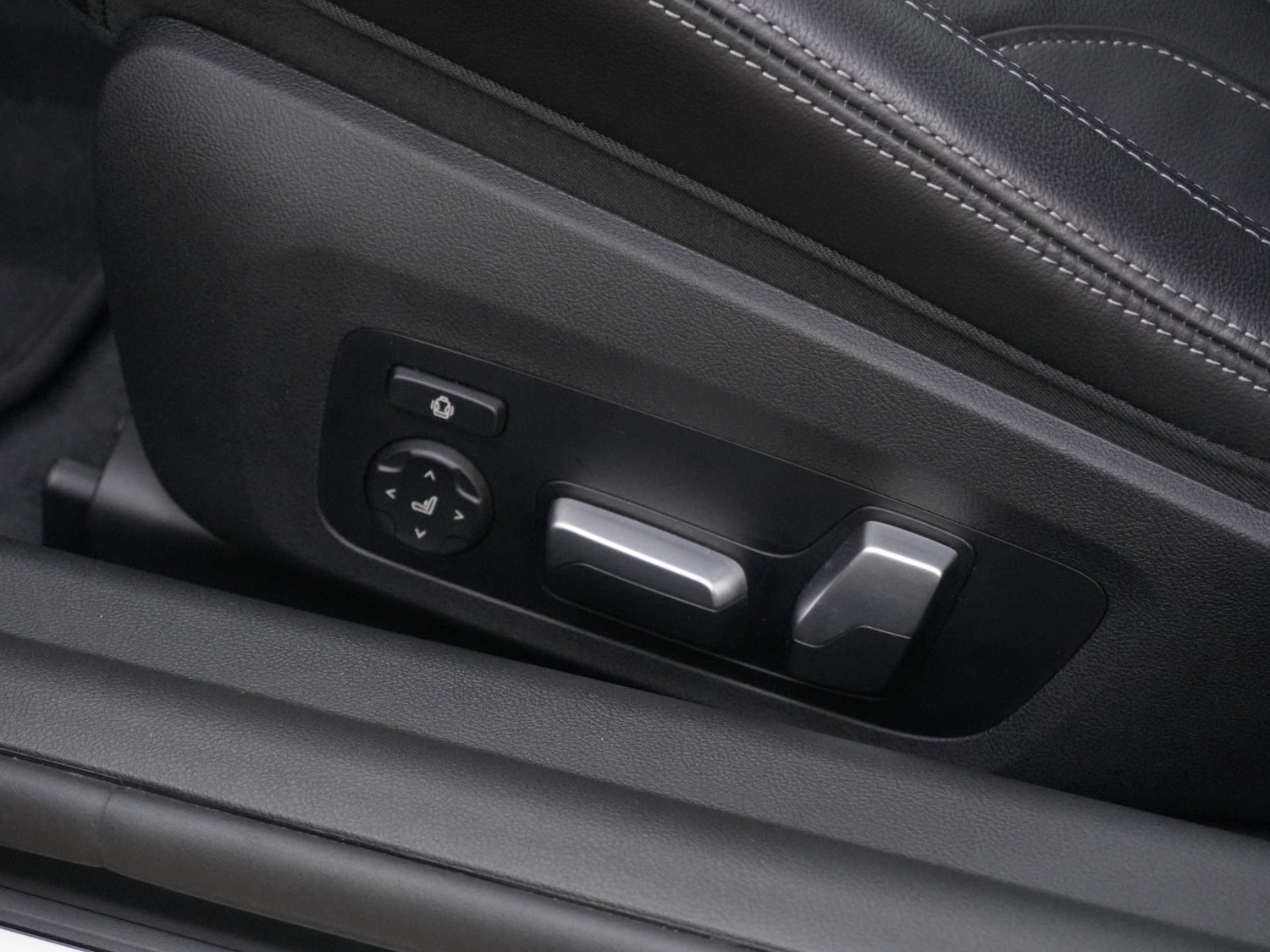 Used BMW M2 2024 for sale - 76719540: Photo 27