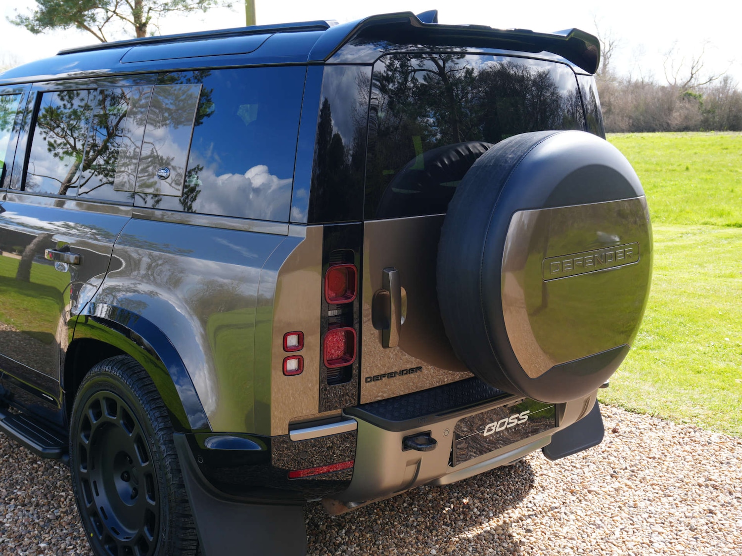 Used Land Rover Defender 110 2022 for sale - 78053759: Photo 8