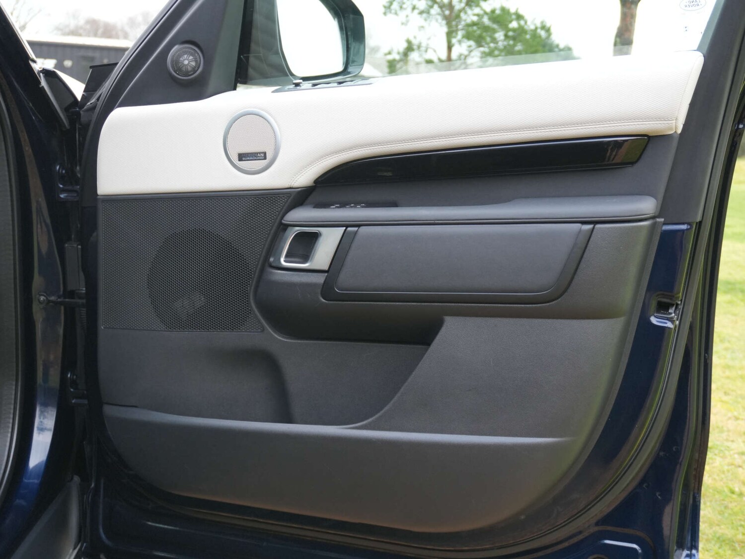 Used Land Rover Discovery 2021 for sale - 77261409: Photo 14