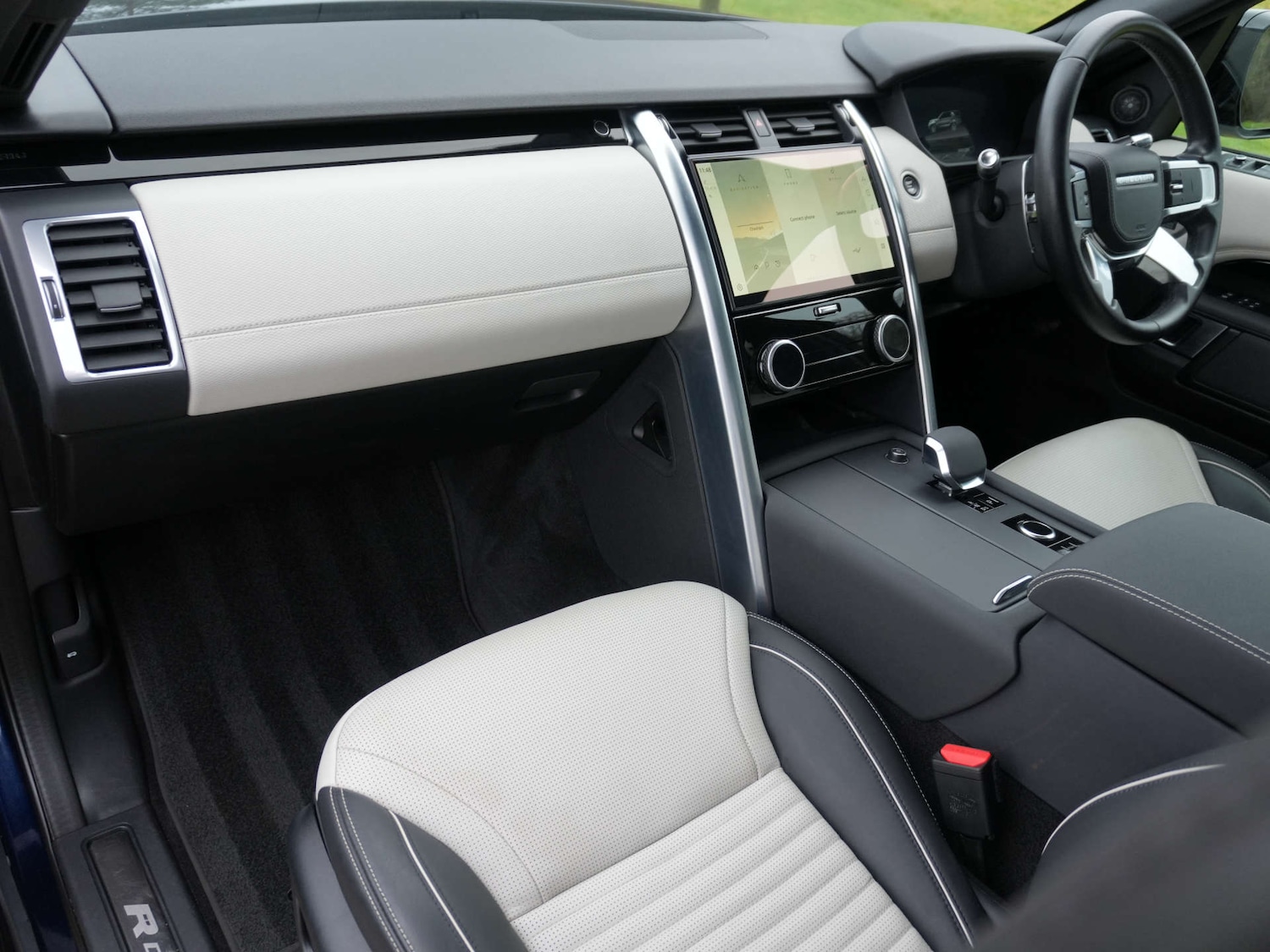 Used Land Rover Discovery 2021 for sale - 77261409: Photo 20