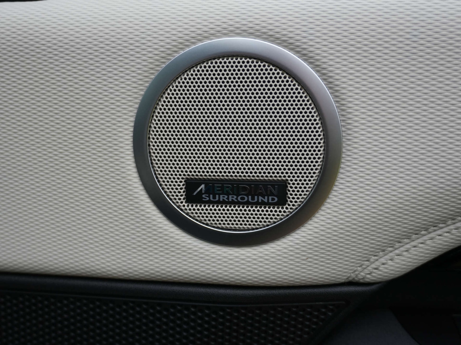 Used Land Rover Discovery 2021 for sale - 77261409: Photo 24