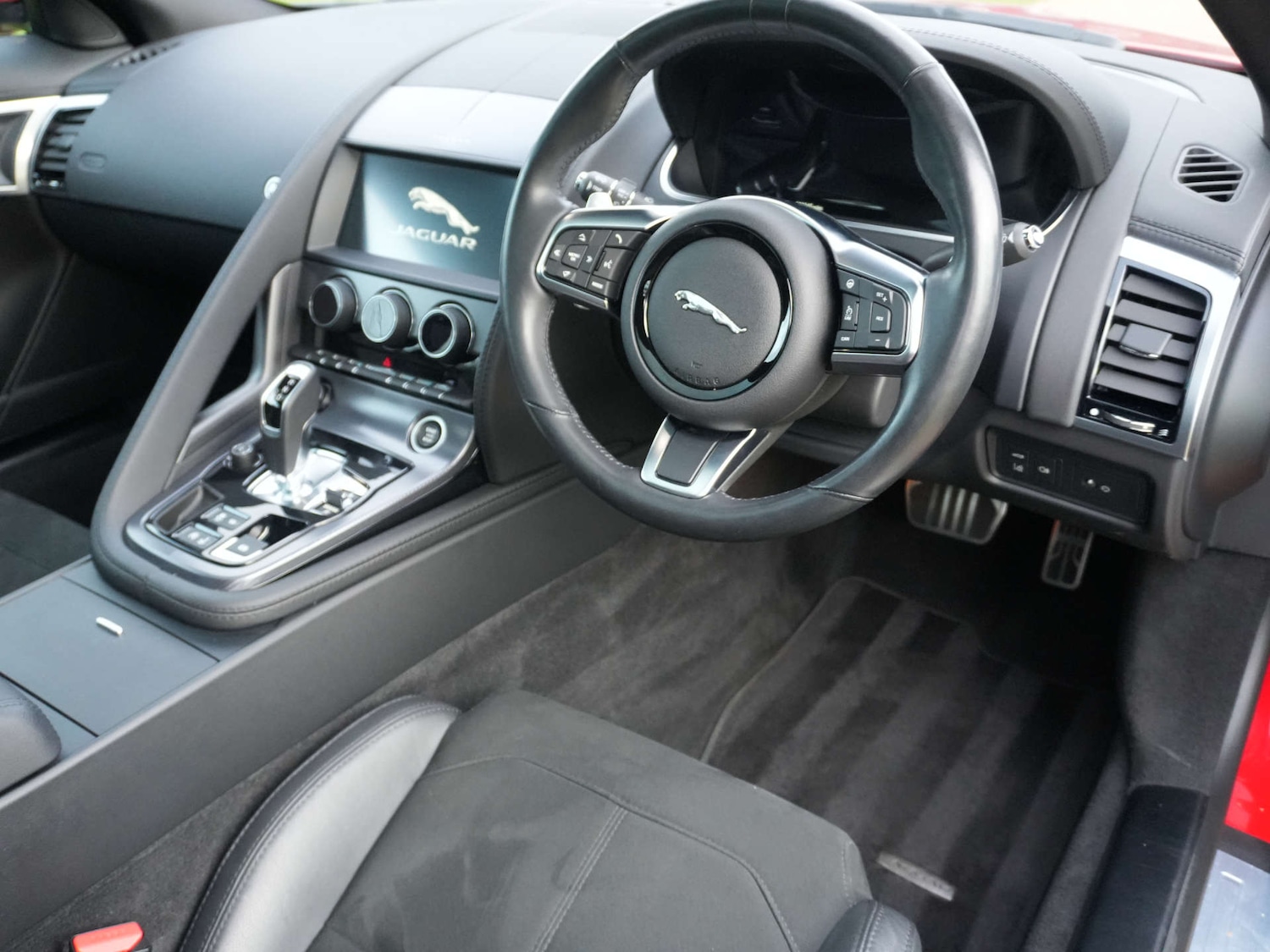 Used Jaguar F-Type 2022 for sale - 77383447: Photo 16