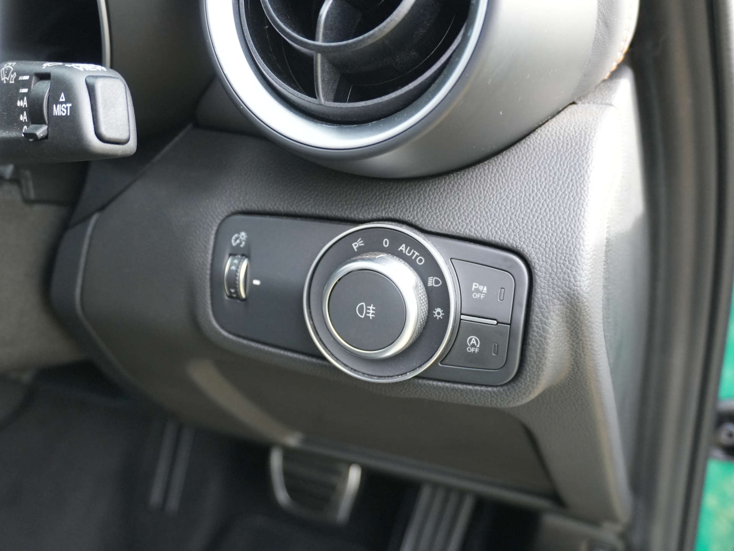 Used Alfa Romeo Giulia 2024 for sale - 77581144: Photo 34