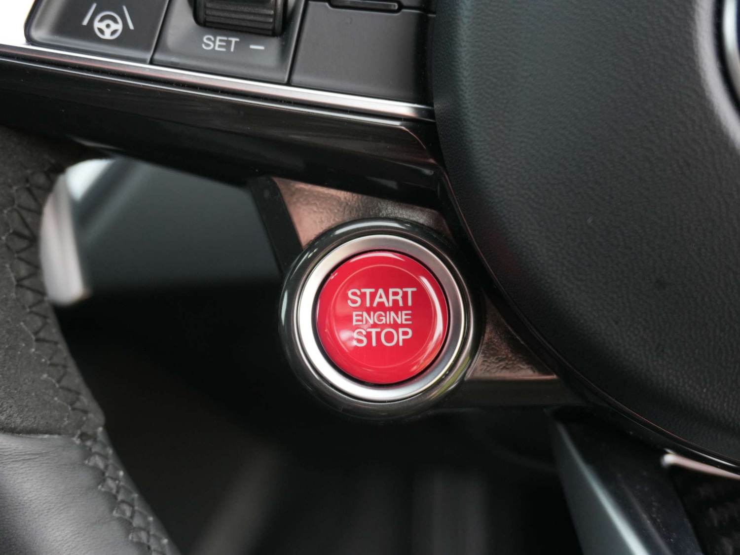 Used Alfa Romeo Giulia 2024 for sale - 77581144: Photo 40