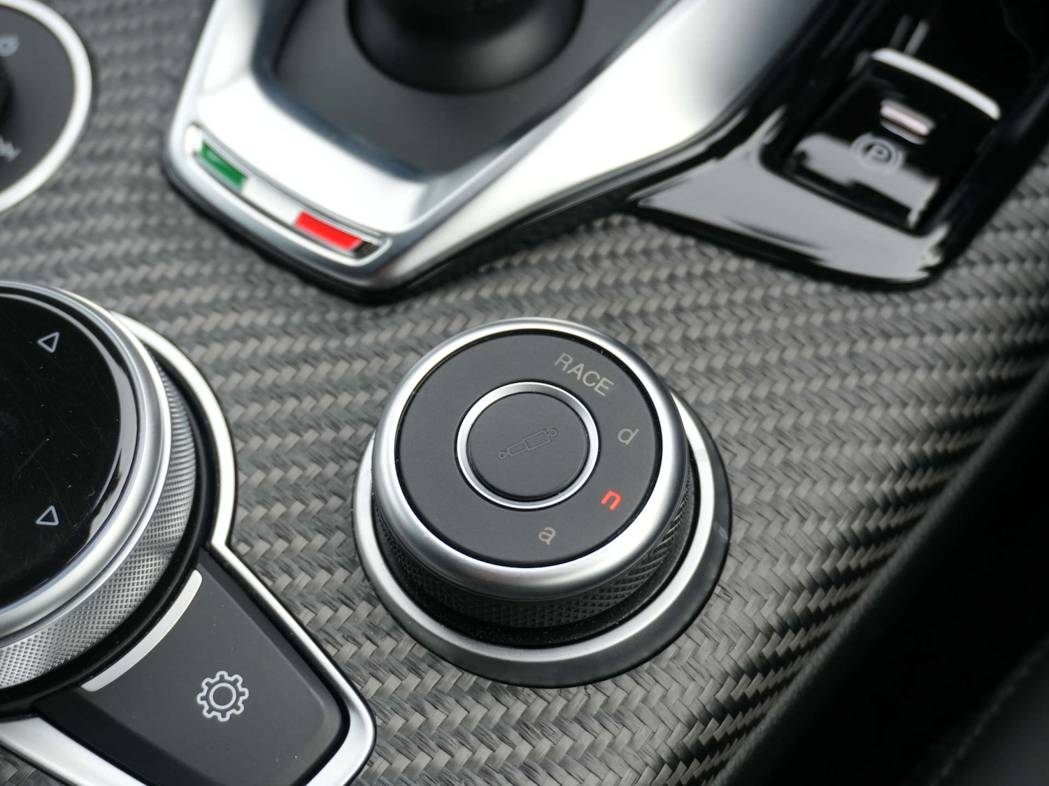 Used Alfa Romeo Giulia 2024 for sale - 77581144: Photo 45