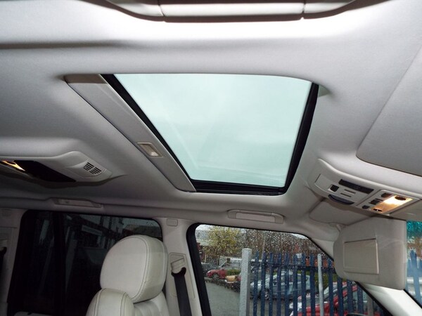 Used Land Rover Range Rover 2010 for sale - 70544628: Photo 35