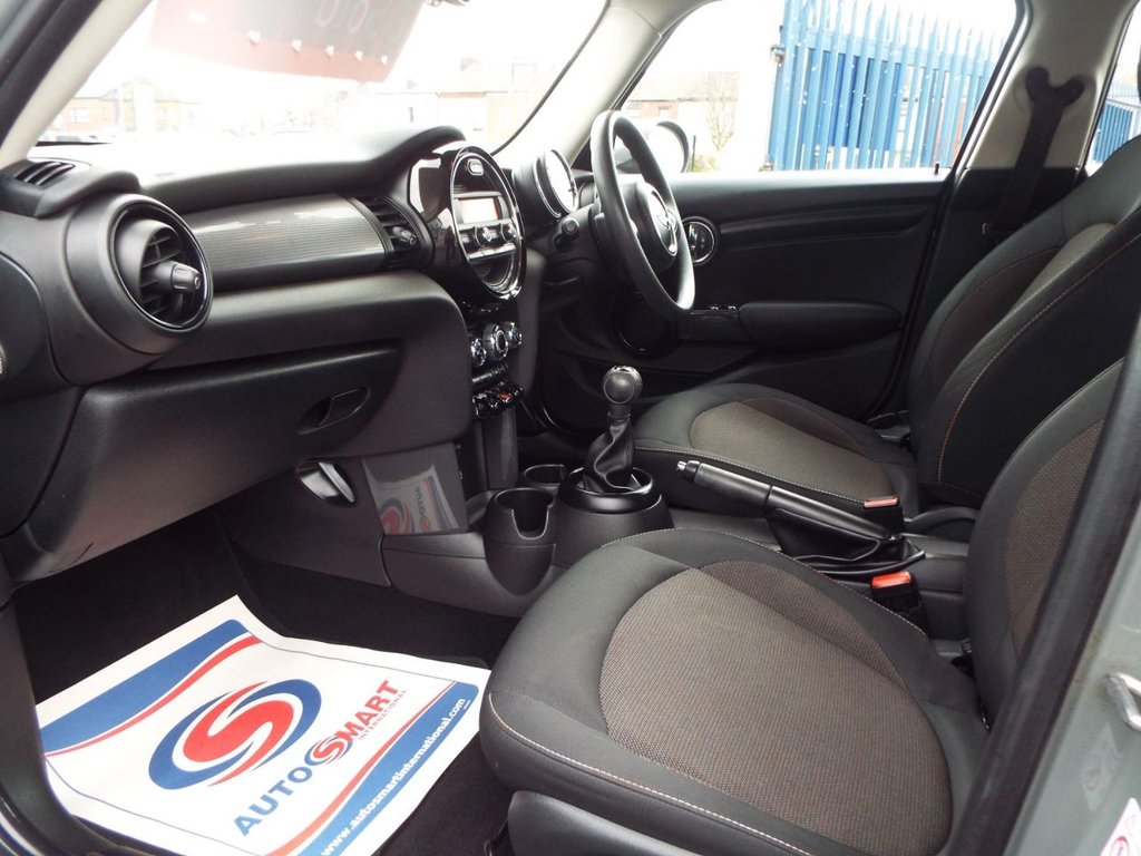 Used MINI Hatch 2017 for sale - 77642435: Photo 17