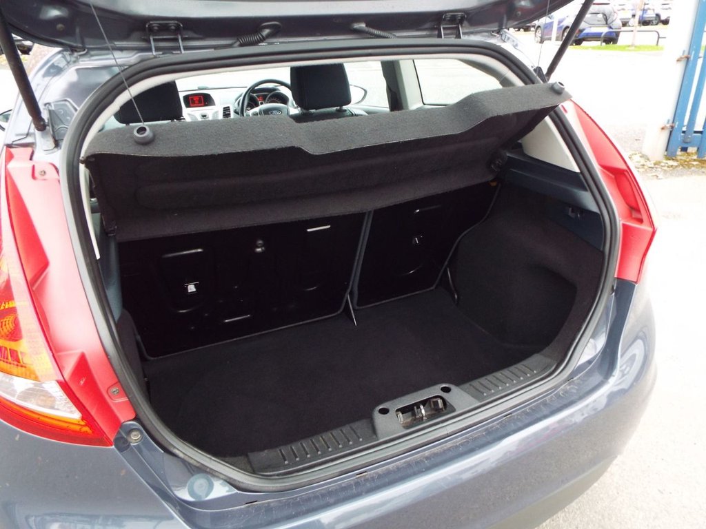 Used Ford Fiesta 2011 for sale - 76291249: Photo 15