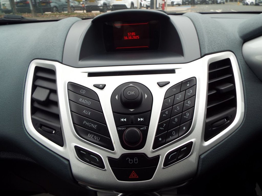 Used Ford Fiesta 2011 for sale - 76291249: Photo 41