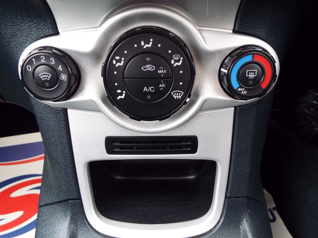 Used Ford Fiesta 2011 for sale - 76291249: Photo 42