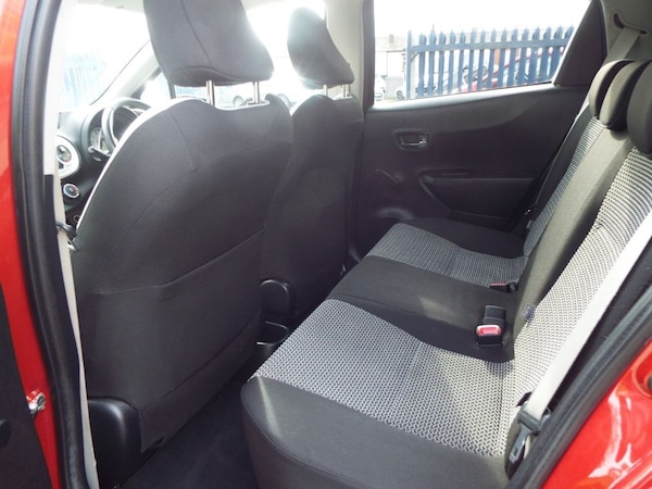 Used Toyota Yaris 2013 for sale - 76279478: Photo 38
