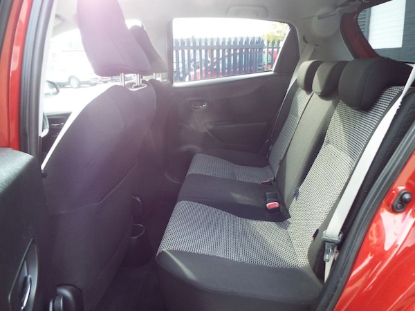 Used Toyota Yaris 2013 for sale - 76279478: Photo 39