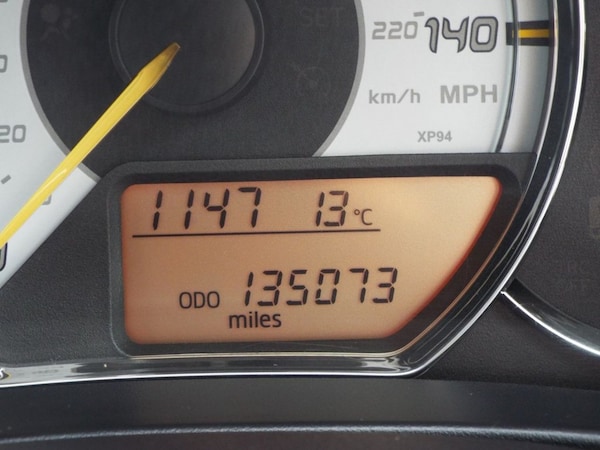 Used Toyota Yaris 2013 for sale - 76279478: Photo 42