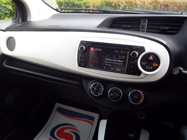 Used Toyota Yaris 2013 for sale - 76279478: Photo 43