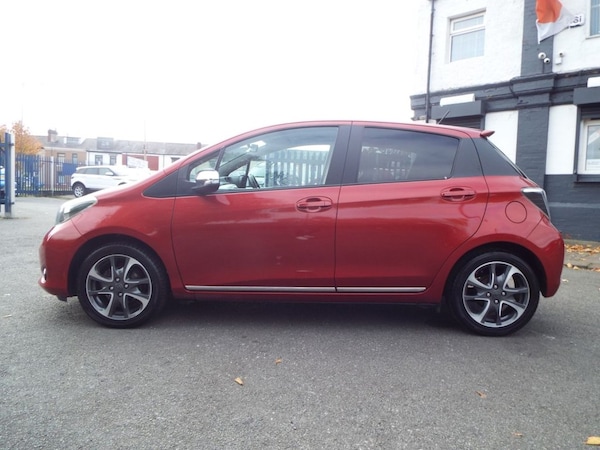 Used Toyota Yaris 2013 for sale - 76279478: Photo 4