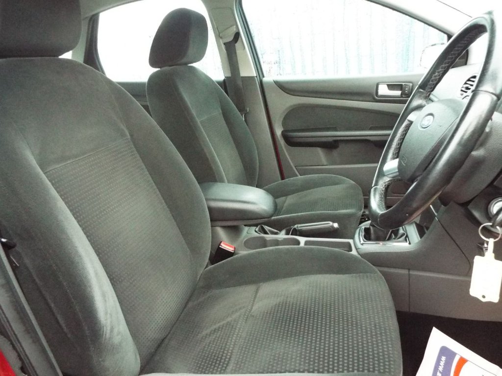 Used Ford Focus 2007 for sale - 76962288: Photo 11