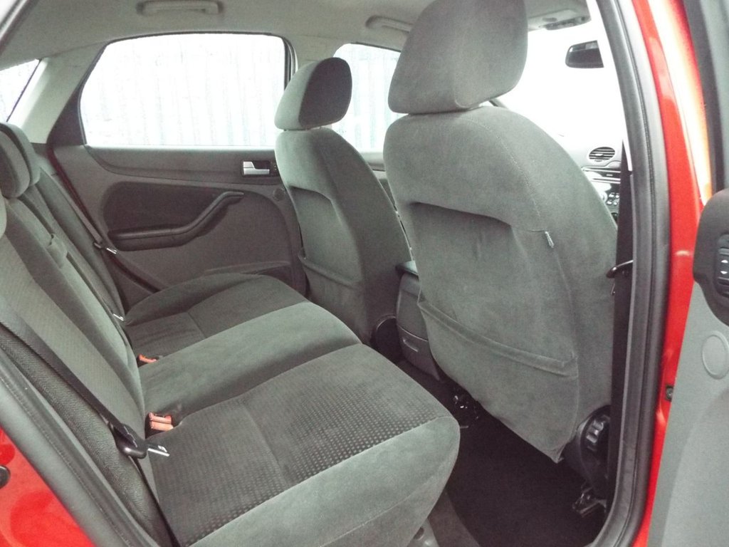 Used Ford Focus 2007 for sale - 76962288: Photo 12
