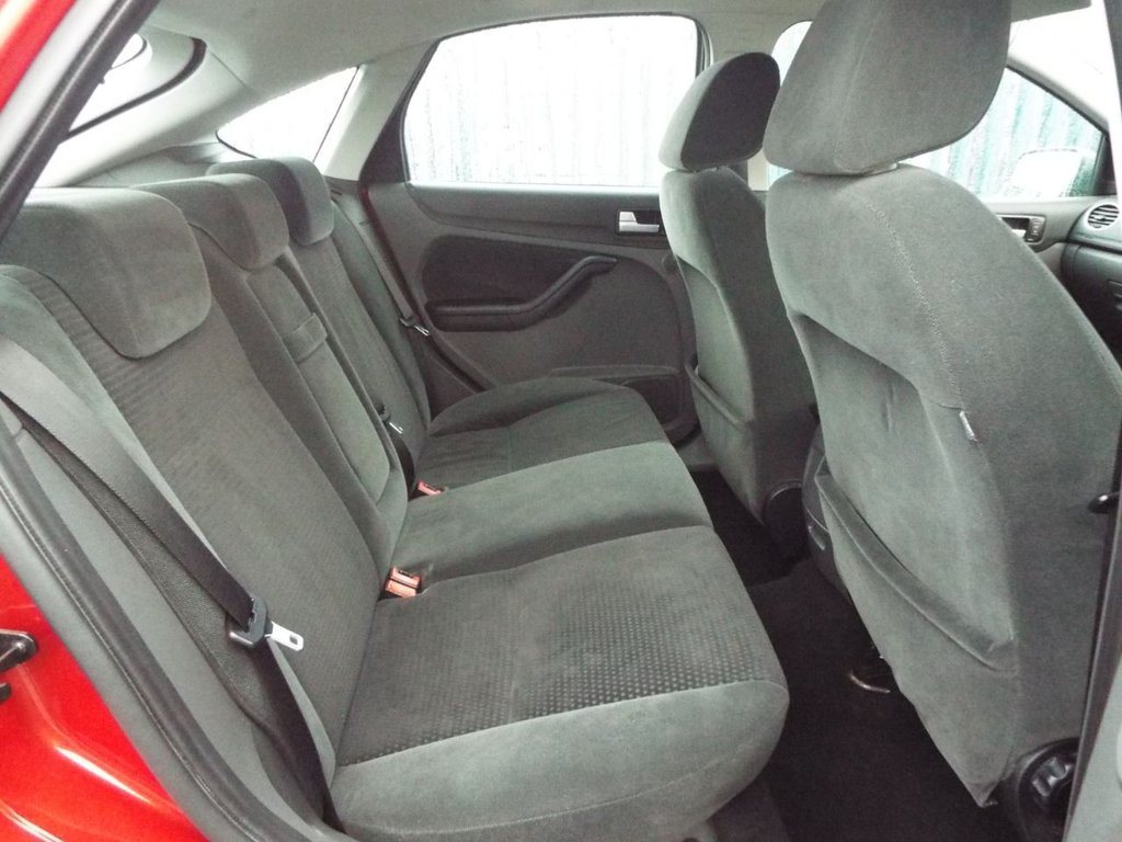 Used Ford Focus 2007 for sale - 76962288: Photo 13