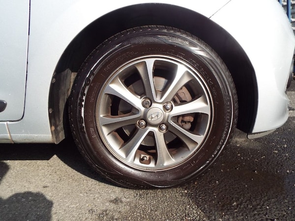 Used Hyundai i10 2014 for sale - 75693140: Photo 10