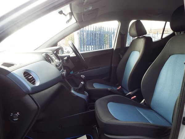 Used Hyundai i10 2014 for sale - 75693140: Photo 21