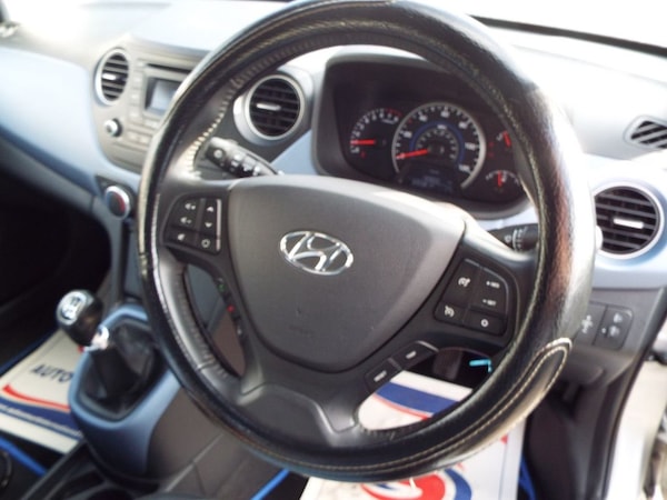 Used Hyundai i10 2014 for sale - 75693140: Photo 46