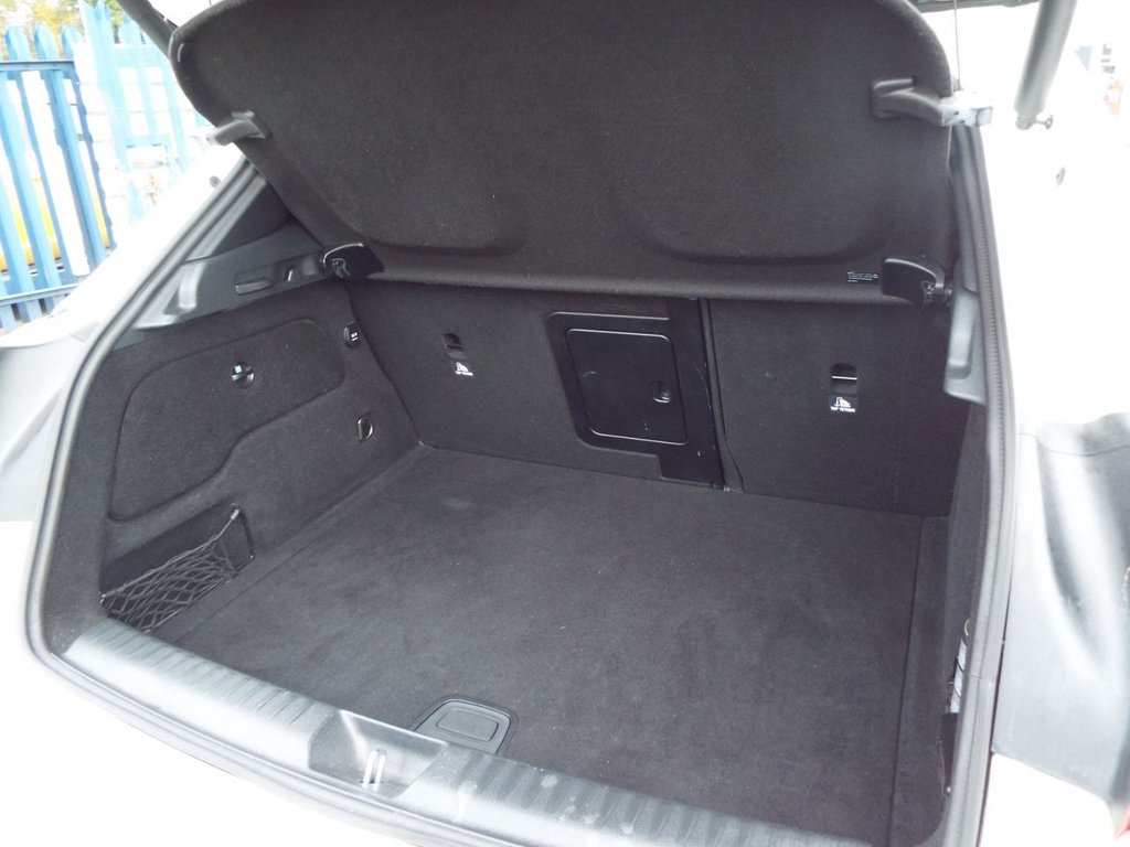 Used Mercedes-Benz GLA 2015 for sale - 76223366: Photo 17