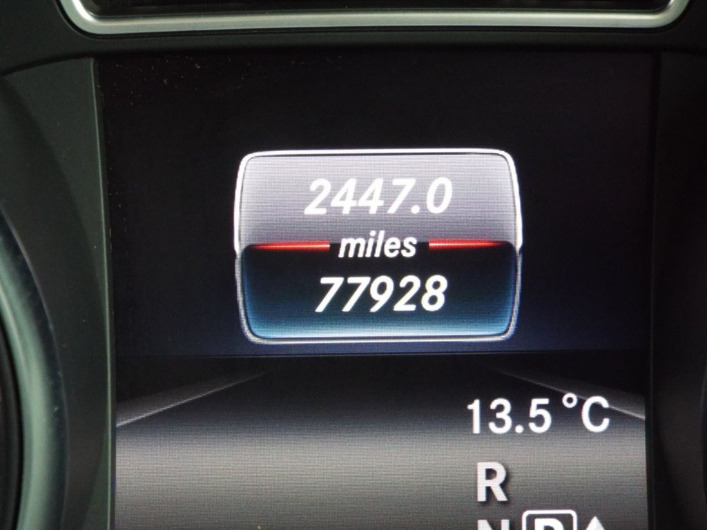 Used Mercedes-Benz GLA 2015 for sale - 76223366: Photo 40